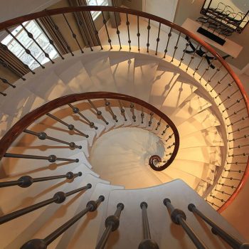 33-hellical-stair-in-moca-creme-portuguese-limestone-3