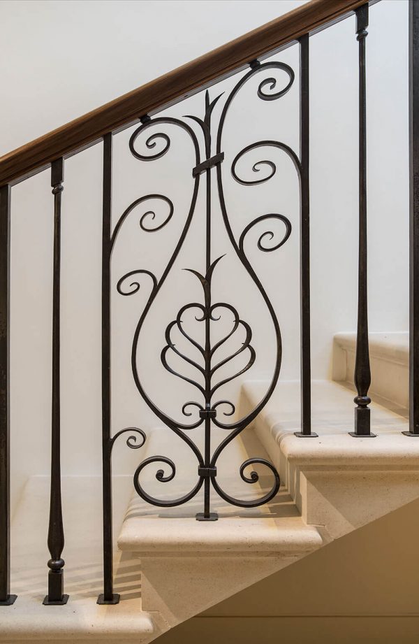 Cantilever-Staircase-in-French-Limestone,-Massangis-Biege-Clair-(5 ...