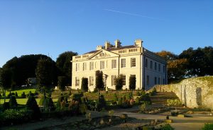 Listed-18th-century-private-country-house,-Sussex